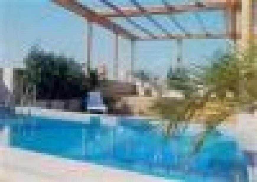 Hotel Versaille Homes 4*